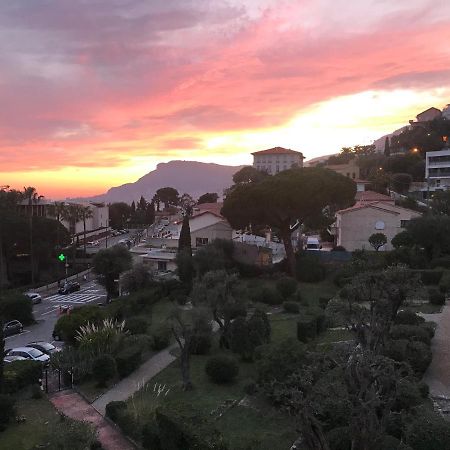 Charmant 2 Pieces Vue Sur Mer Et Monte-Carlo A Roquebrune Cap Martin Luaran gambar