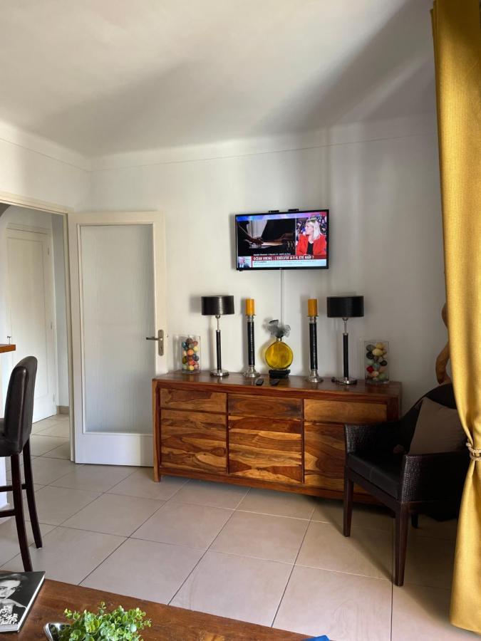 Charmant 2 Pieces Vue Sur Mer Et Monte-Carlo A Roquebrune Cap Martin Luaran gambar